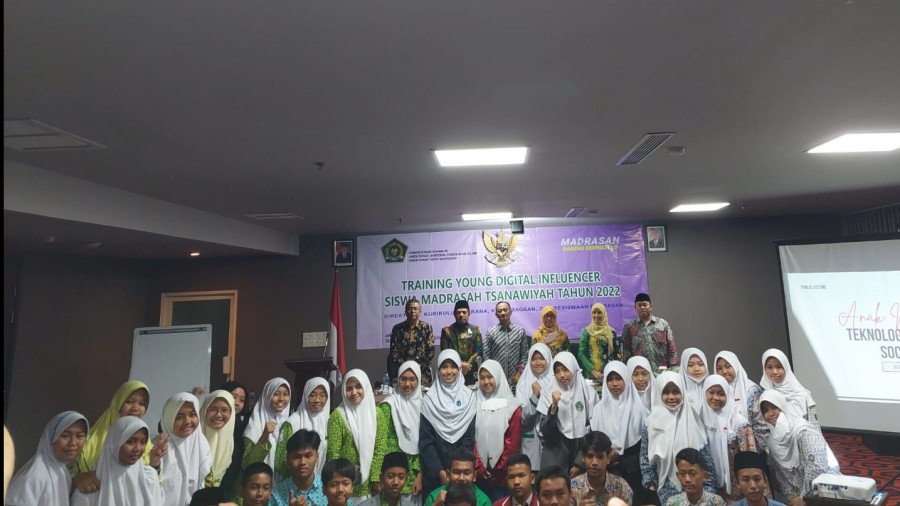 Kemenag Gelar Training Young Digital Influencer untuk Siswa MTs